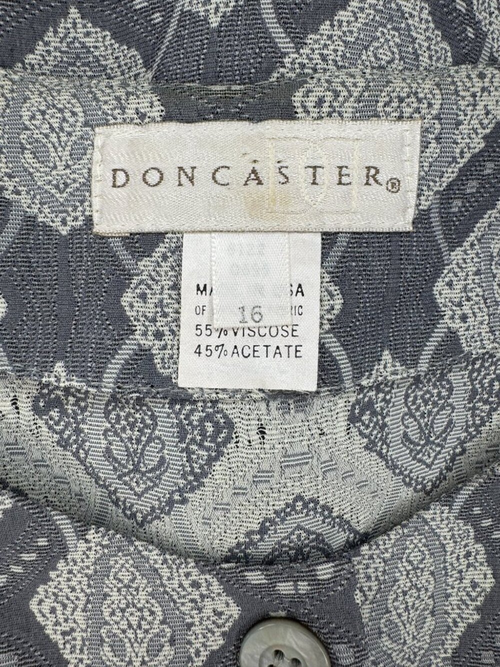 Doncaster Womens Blouse Size 16 Gray Silver Paisley Vintage Button Front USA - Picture 2 of 8